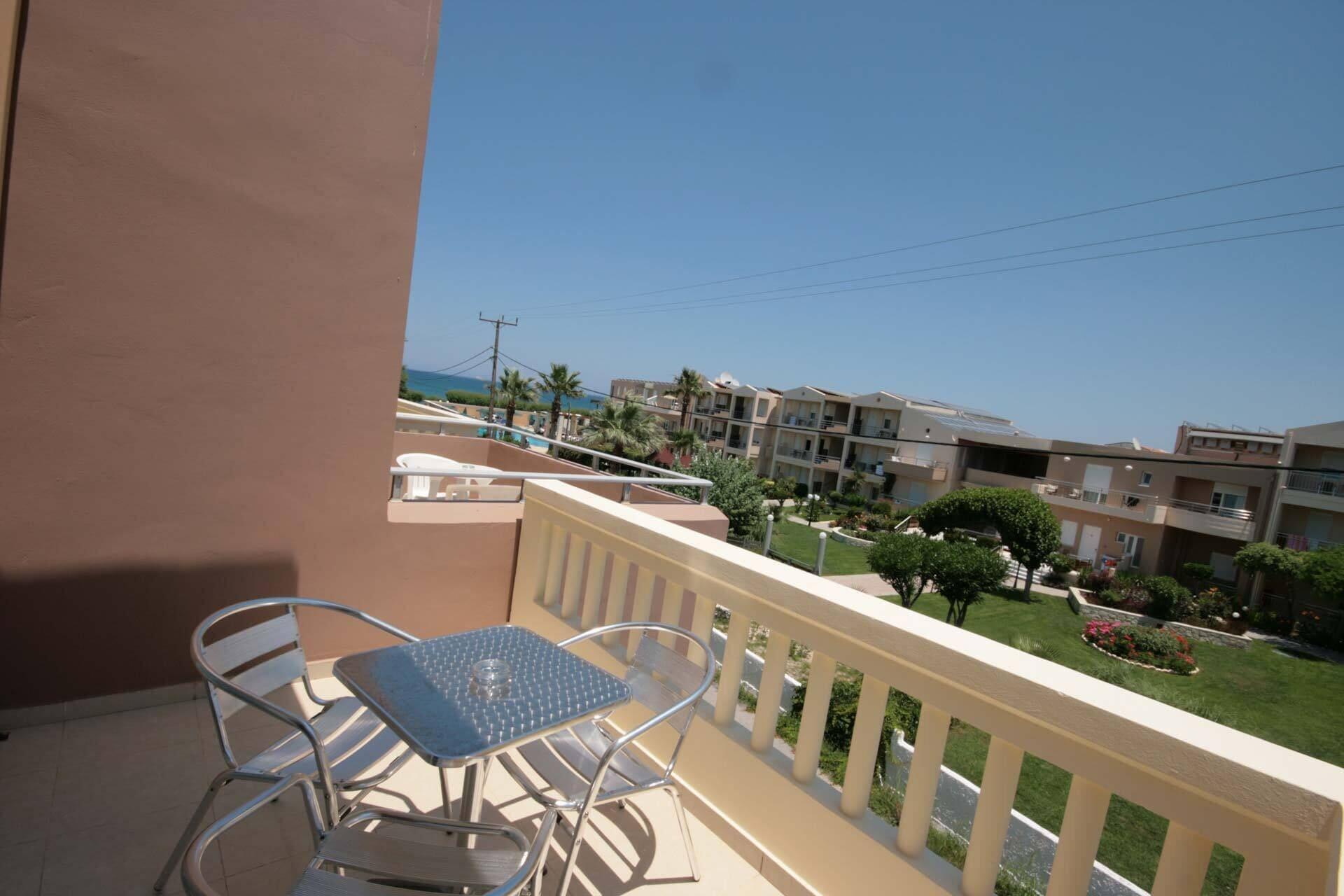 Castro Beach Hotel Maleme  Bagian luar foto